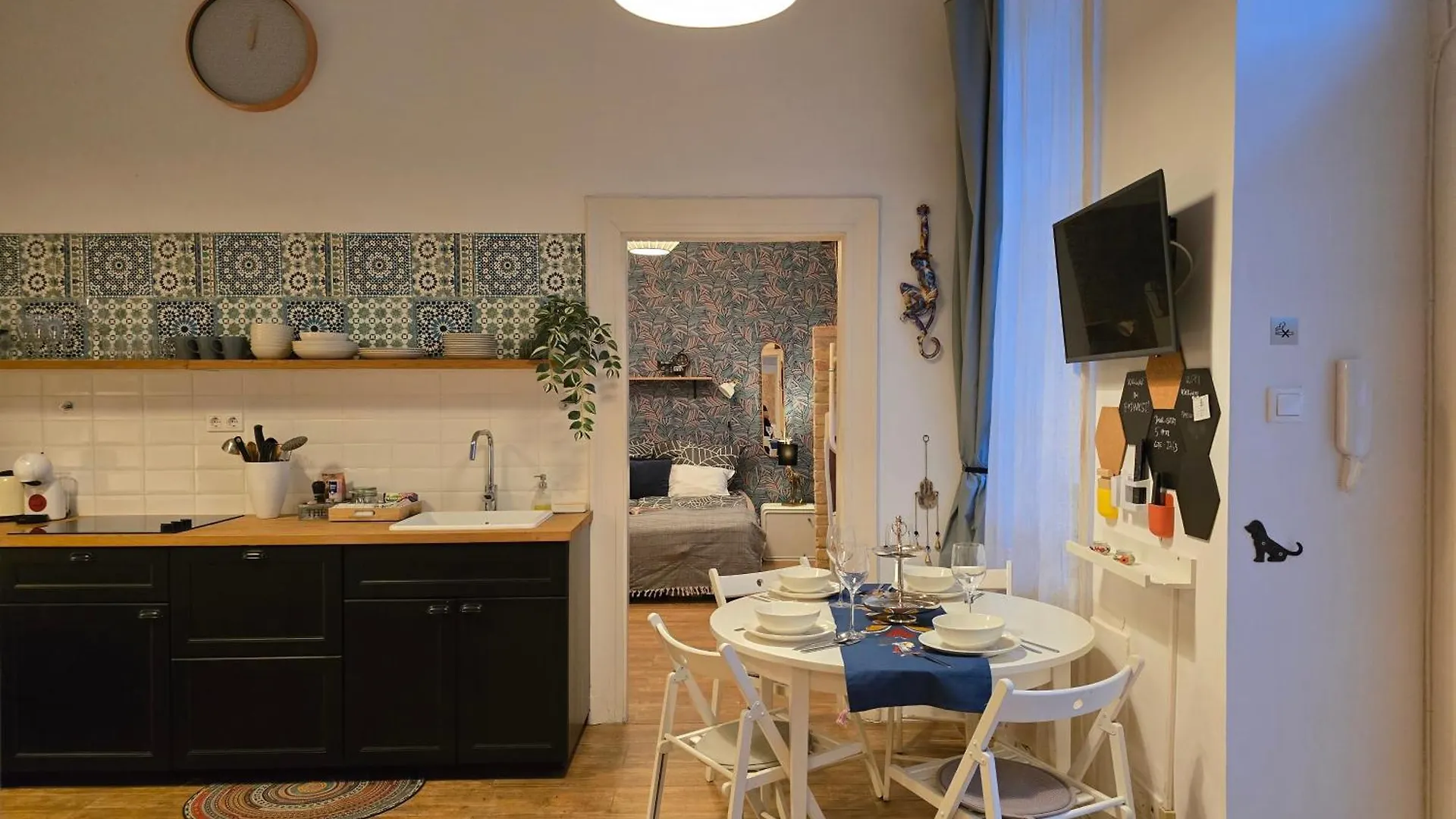 Quiet Apartment In Kazinczy Str Downtown Budapešť Maďarsko